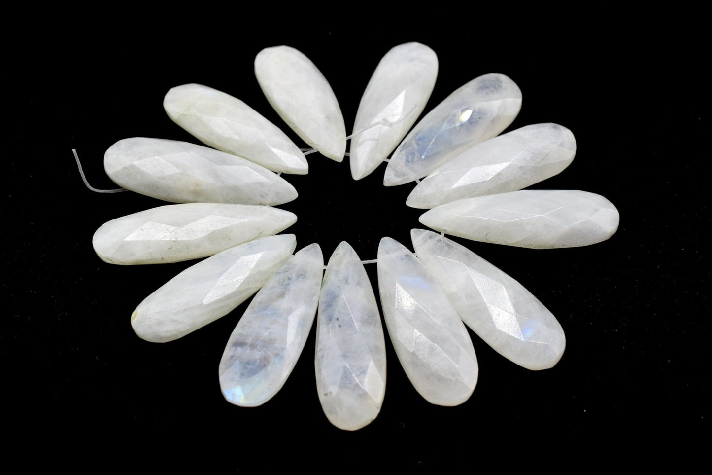 Moonstone Long drop 10x30mm Briolettes,Moonstone Briolette,Moonstone Tear Drop Briolettes,,Moonstone drops,Moonstone jewelry making beads