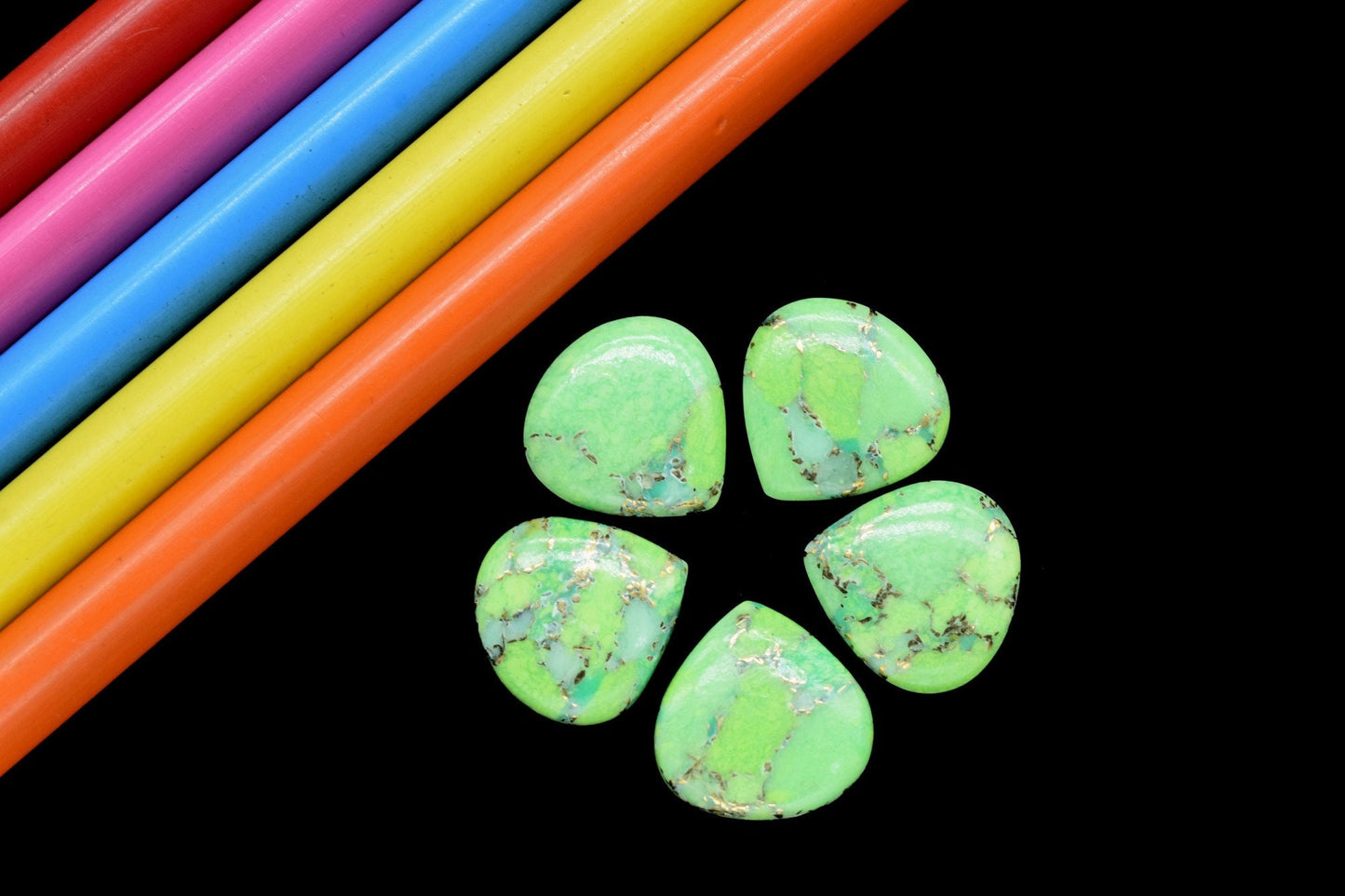 Green Copper Turquoise 14mm Heart Shape Briolettes Gemstones-Wholesale Green Copper Turquoise Heart Shaped Stones For Jewelry Making