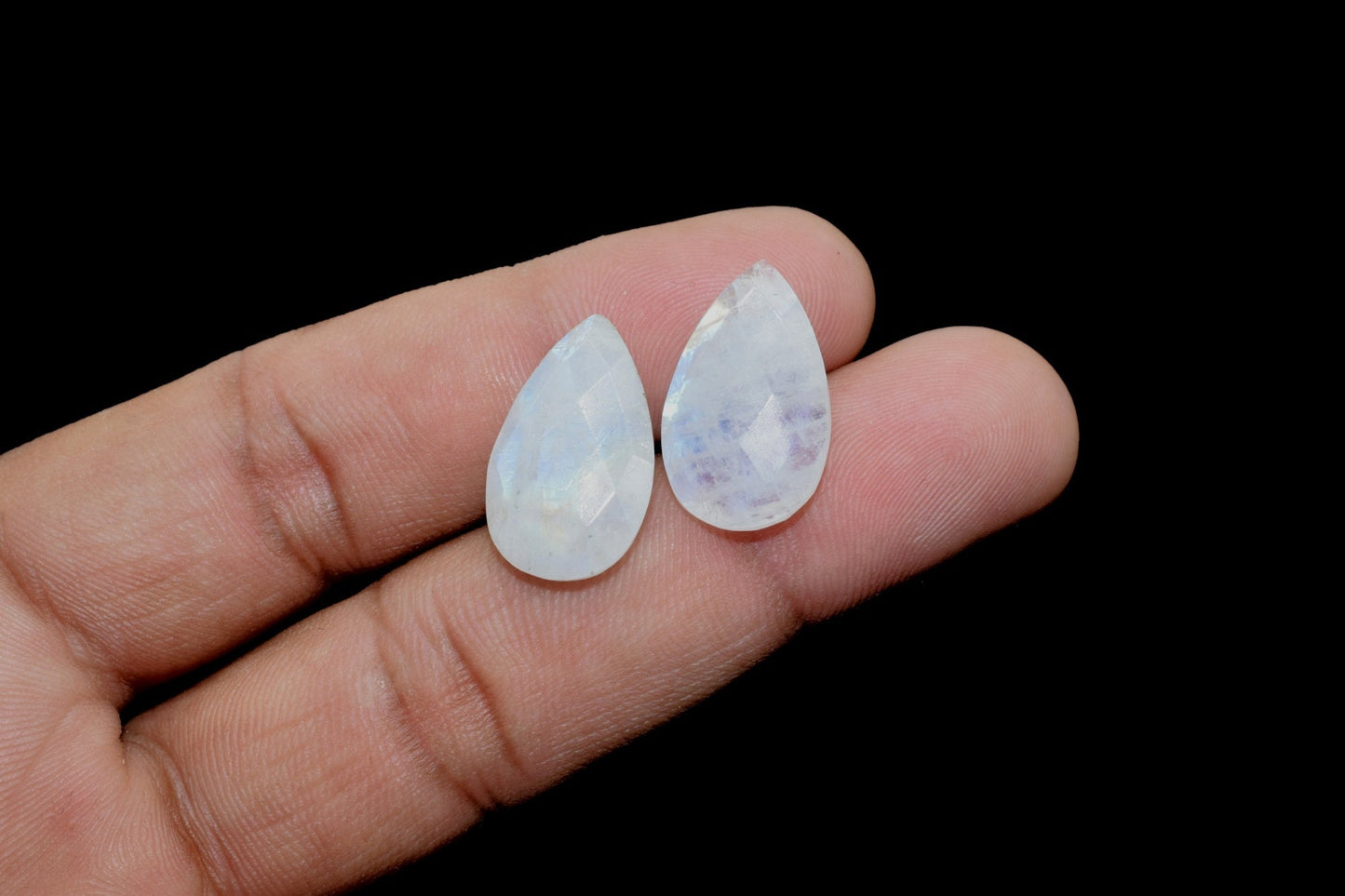 Rainbow Moonstone 12x20mm Pear shape Briolettes,Moonstone Teardrop Beads,Calibrated Faceted Beads,Moonstone Briolette,Moonstone jewelryBeads