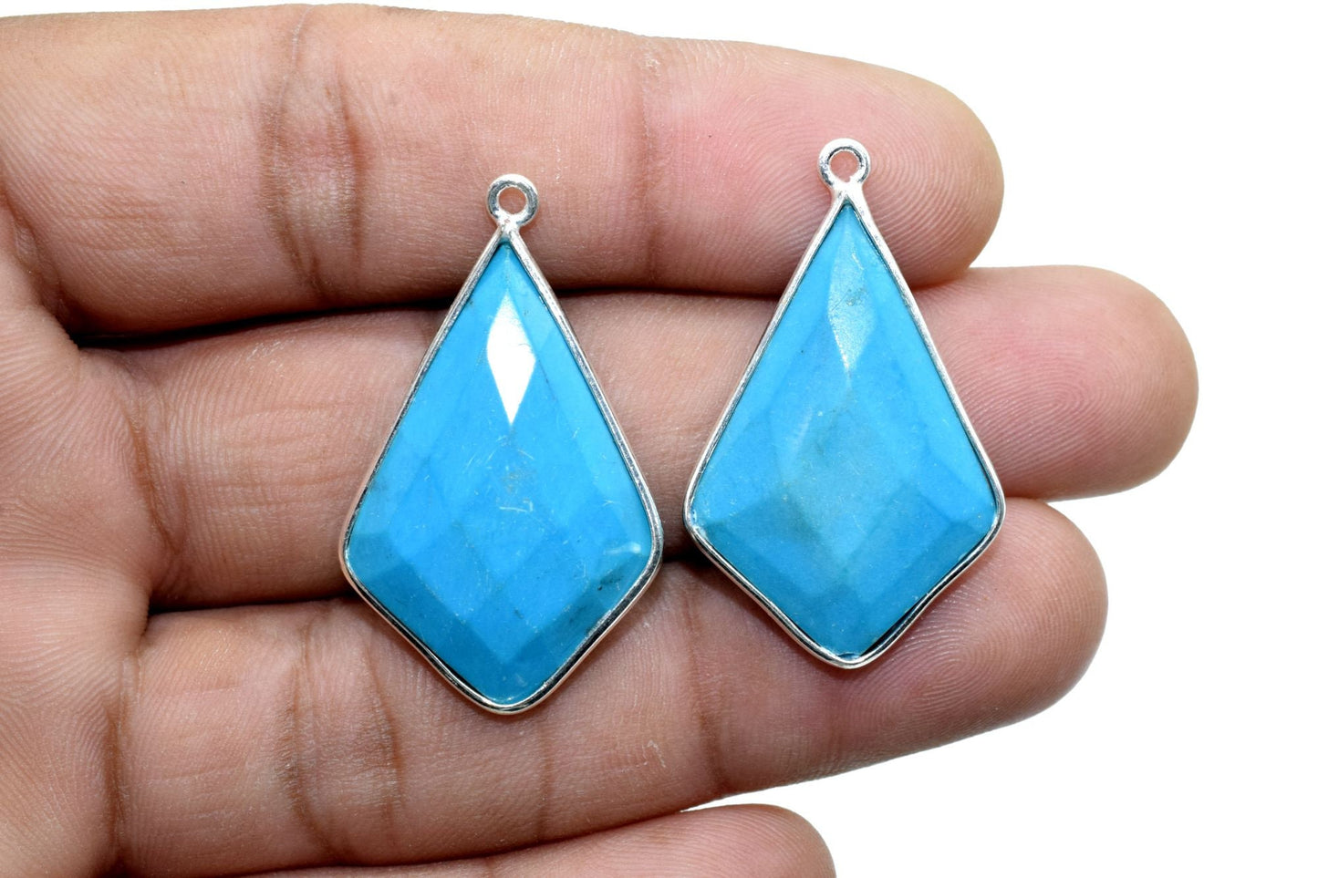 Turquoise 20x30mm Diamond shape single bail connector,Brass Silver Plated bezel,Turquoise Faceted Briolette Connector,Turquoise Bezel charms