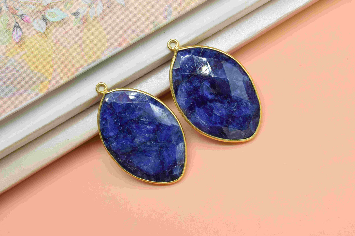Blue Sapphire 20x30mm Bezel,Marquise shape pendant,single Bail connector,Blue Gemstone Bezel Charms,Handmade bezel Pendant,Sapphire jewelry