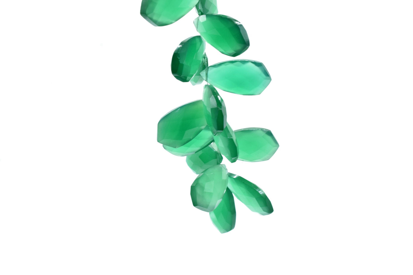 Green Onyx 10x20mm Tie Shape Briolettes ,10x20mm teardrop faceted bead, Jewelry Making Supply,jewelry Findings item,green gemstone Briolette