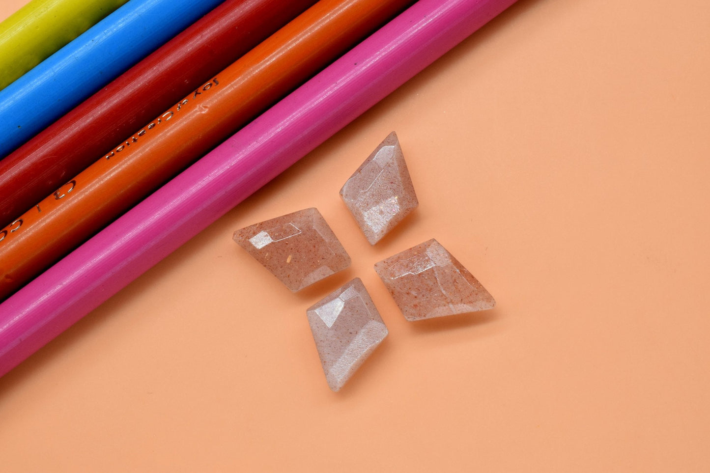 Peach Moonstone 10x14mm diamond shape briolettes,Faceted Briolette,polished,Handmade Gemstone, jewellery making,wire wrapping,gemstone beads