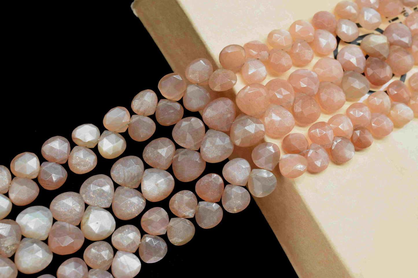 Peach Moonstone Faceted Heart Shape Beads,Peach Moonstone Briolettes,Peach Moonstone 10mm Briolettes,Jewelry Making Beads,jewelry beads