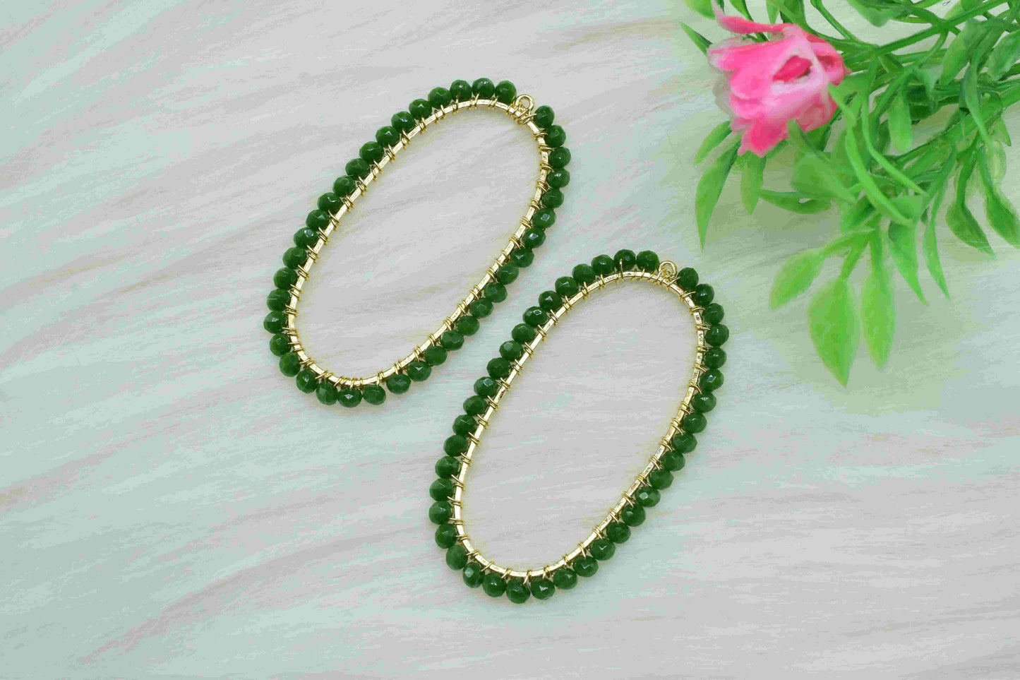 Natural Emerald beads Finding Connector,Oval Pendant Component,Handmade Connector,Finding Necklace,Beaded Finding Component,Emerald jewelry,