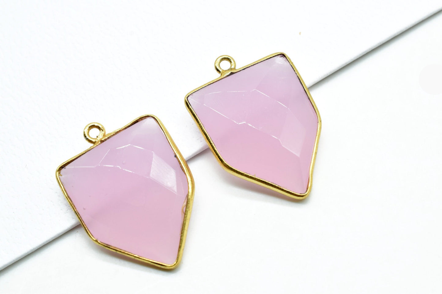 Pink Chalcedony 17x22mm Bezel charm,Pink Chalcedony pendant, Gold Plated bezel,Gold Vermeil Bezel,jewelry making charm,Gold-Filled bezel