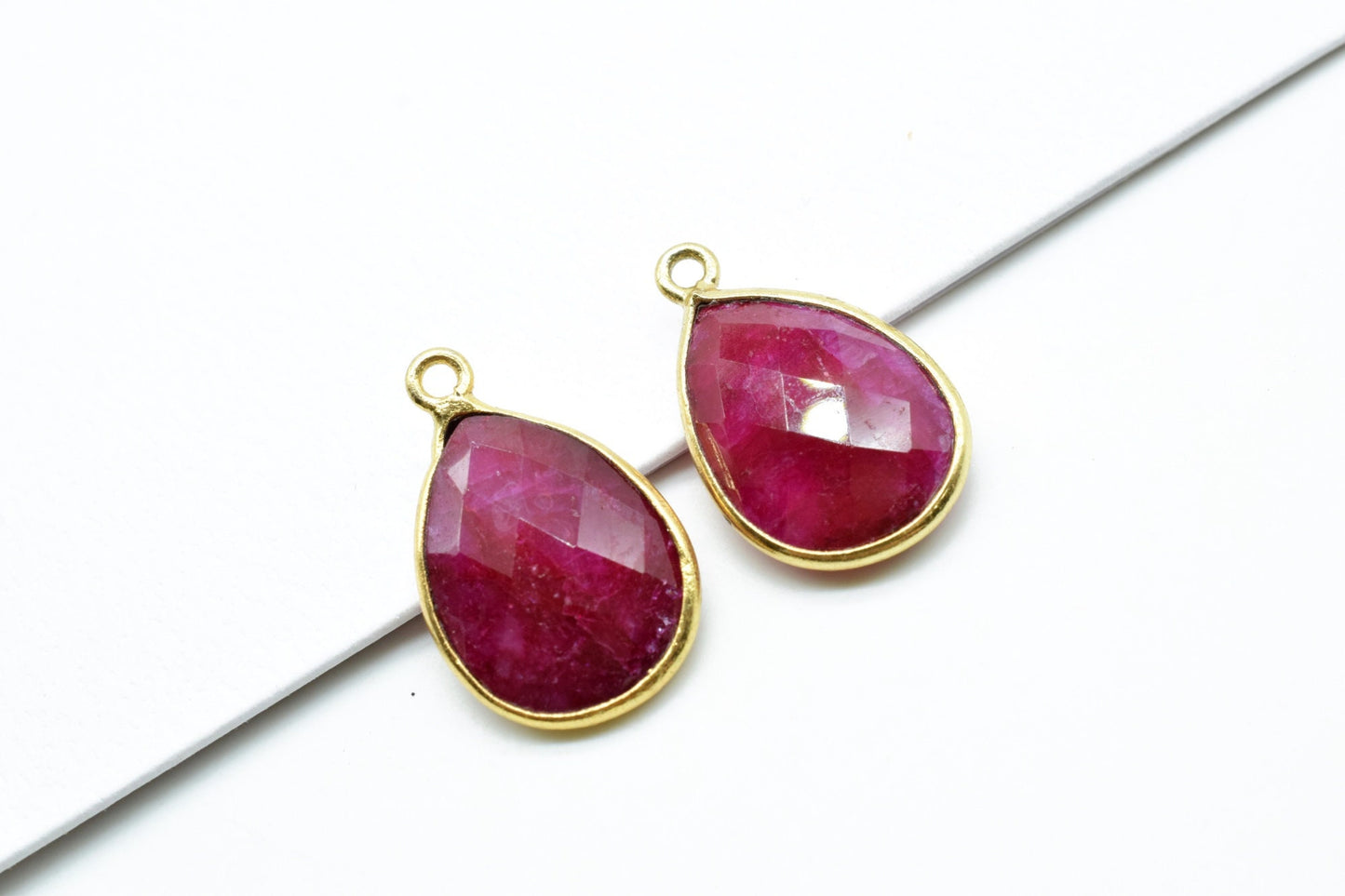 Ruby 12x16mm Bezel charm,Ruby Teardrop pendant,Ruby Gold Plated bezel,Hot Selling Ruby Single Bail Connector,Ruby Pendant,Ruby connectors