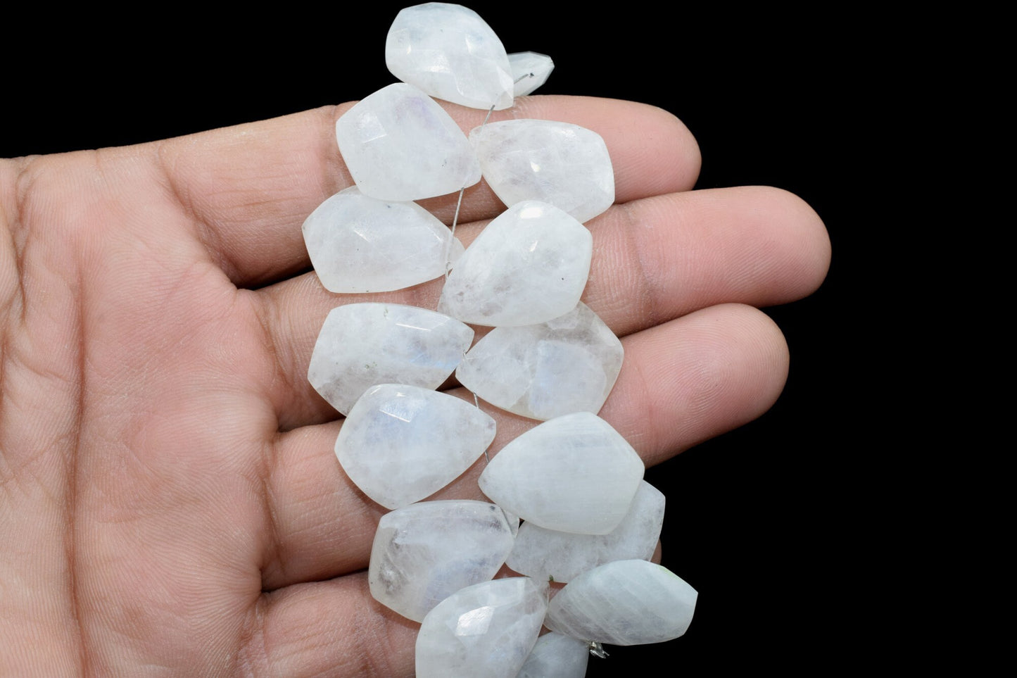 Moonstone 15x20mm Pear Shape Faceted Briolettes,Tie Shape Faceted Beads,Pear Shape Briolettes,Semiprecious Briolettes,jewelry making beads