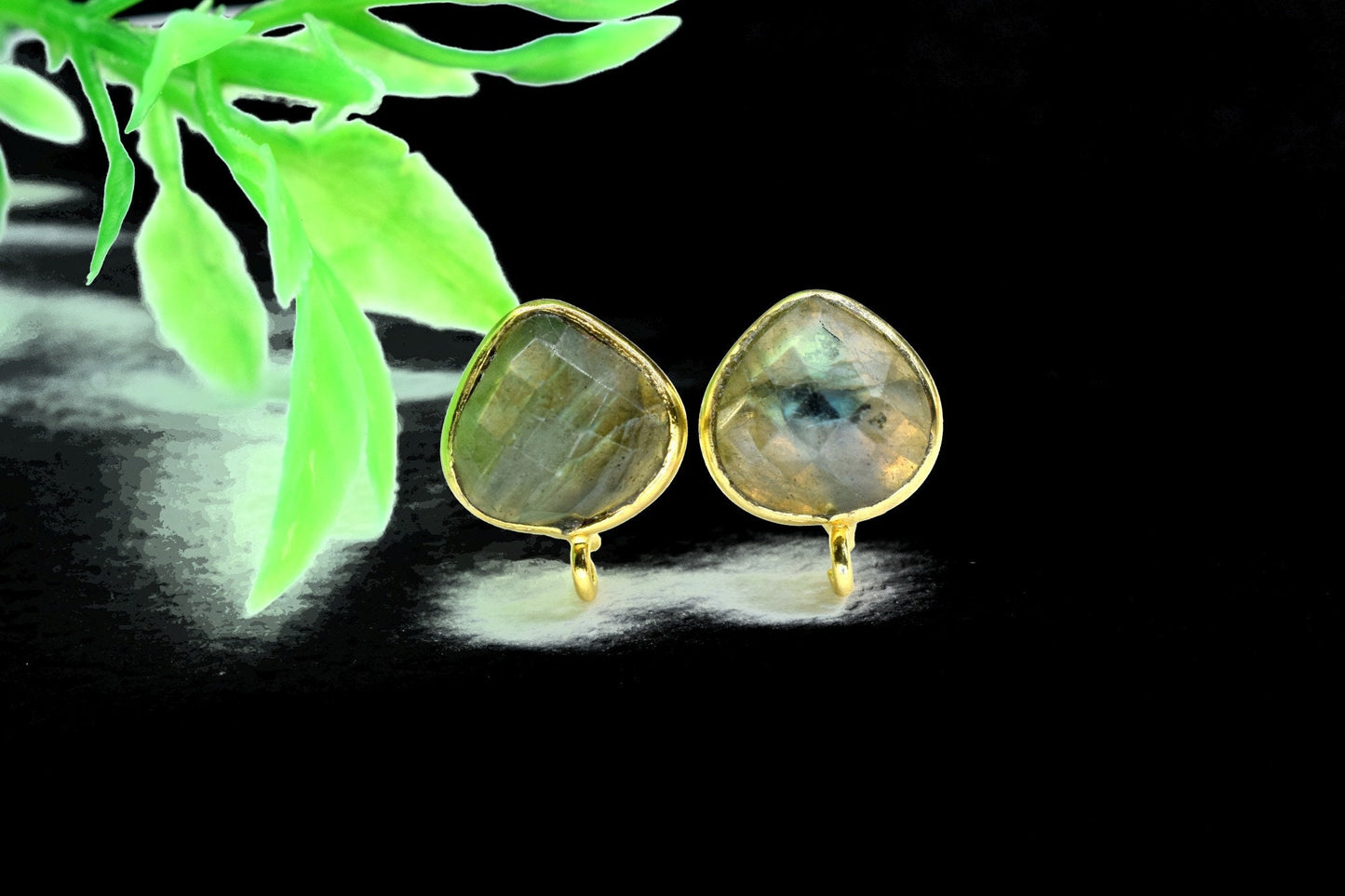 Labradorite 8mm Heart Shape Earring Connector,Gemstone Studs Connector,Craft Supplies,Jewelry Findings,Earring Making Connector,Labradorite