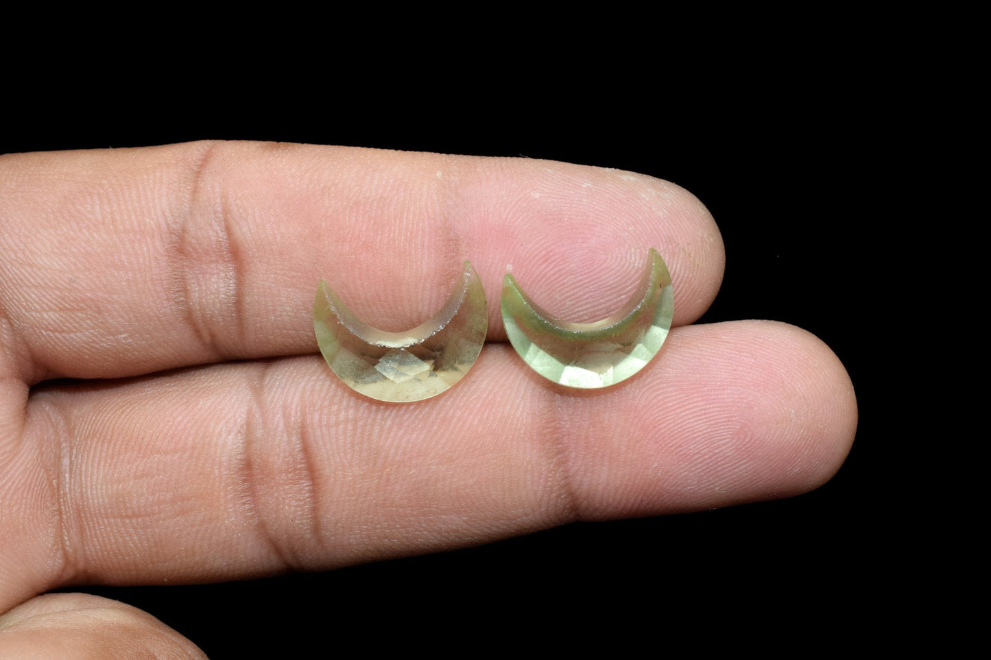 Natural Green Amethyst Moon Briolettes , Hand Carved Moon Briolettes, Amethyst Carved Moon, Gemstone Carved Moon, 15mm Half Moon Shape Beads