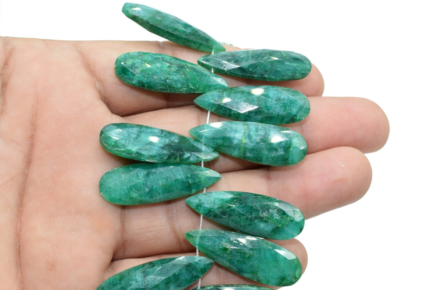 Emerald Long drop 10x30mm Briolettes,Emerald T drilled Briolette,Emerald Tear Drop Briolettes,jewelry supplies,Top Quality Briolette,Jewelry