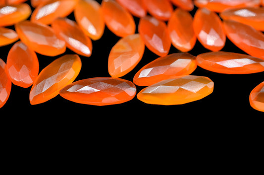 Carnelian 8X20mm Faceted Teardrop Beads,Carnelian Faceted  Briolettes,Carnelian Beads,jewelry making Beads,Carnelian Briolettes Beads,