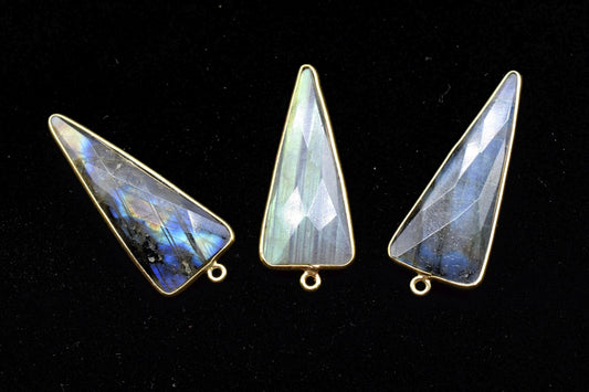 Labradorite 16x38mm Trillion Shape bezel,Gold Plated bezel,Labradorite Bezel Charm,Gold Vermeil Bezel,jewelry making charmGold-Filled bezel