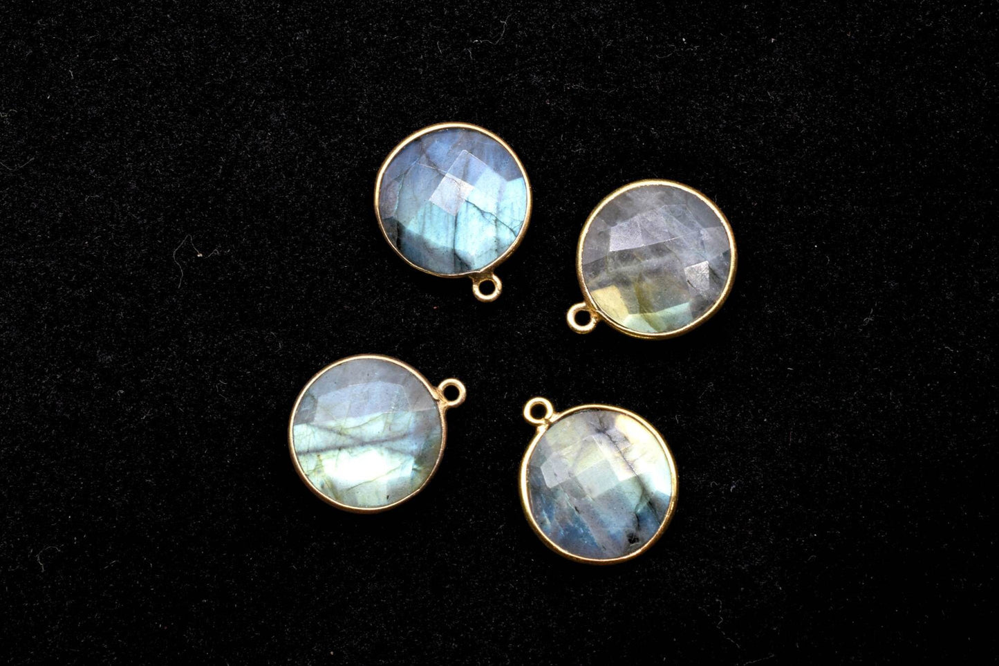 Labradorite 16mm Round Bezel charm,Brass Gold Plated bezel,Natural Labradorite Pendants,Labradorite handmade charms,Labradorite coin charms