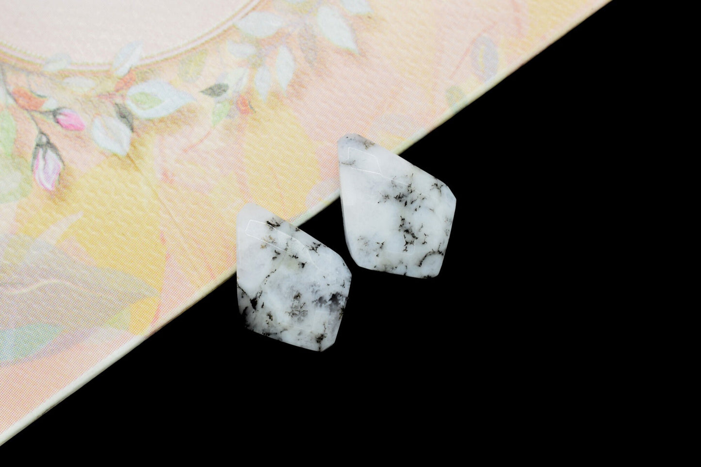 Dendrite Opal 10x14mm Faceted Tie shape Briolettes,fancy briolette beads,Dendrite opal Beads,Natural Dendrite Opal Faceted stones
