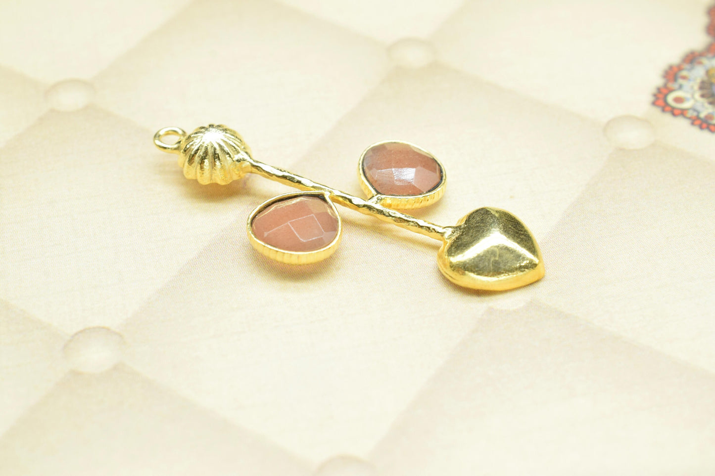 Peach Moonstone Pendant/Gemstone Component/Faceted Cut Peach Moonstone/Single Bail Charm/Necklace Pendant/Heart Shape Charm/Wholesale Supply