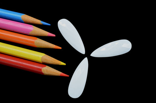 White agate Long drop 10x30mm Briolettes,agate Briolette,white agate Tear Drop Briolettes,,white agate drops,agate jewelry ,long drops