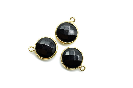 Black onyx 12mm charm,Black onyx Pendant,Black onyx Round Gold Plated bezel,black onyx Vermeil Bezel,jewelry making charm,Brass connectors