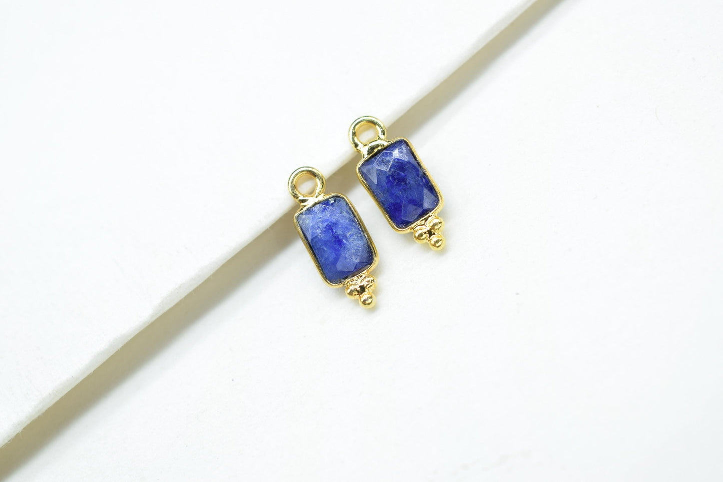 Gemstone Blue Sapphire Charms Pendant/Buguette Shape Pendant/Handmade Pendant/Tiny Pendant/Necklace Connector jewelry/B'day Gift