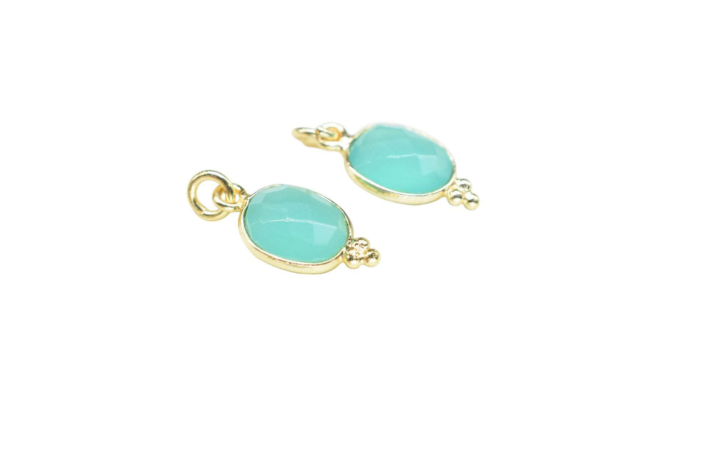 Aqua Chalcedony 8x10mm oval Shape Pendant Jewelry/Aqua Chalcedony Gold Plated Single Bail Connector jewelry/Gemstone Teardrop Charms/Gift