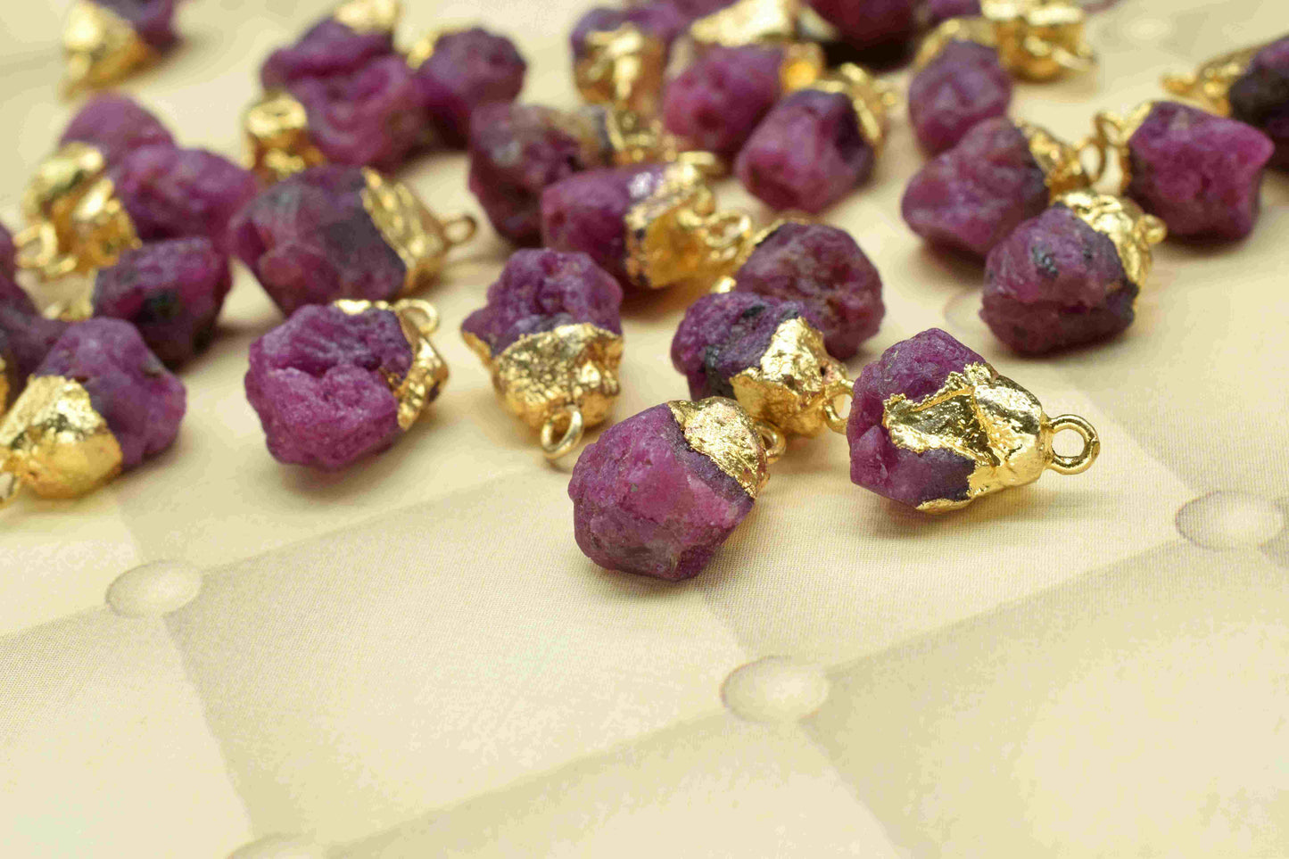 Natural Rough Stone Ruby Pendant,Gemstone Pendant,Rough Gemstone Pendant,July Birthstone,Handmade Pendant Jewelry,Ruby Jewelry,Gift ForWoman