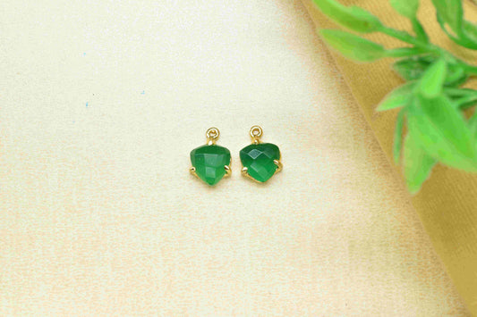 Green Onyx Gemstone 8mm Triangle Bezel Pendant,Green Onyx Handmade Gemstone Bezels Jewelry,Green onyx Gemstone Single bail connector,Gift