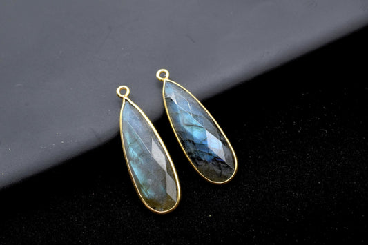 Labradorite 10x30mm Bezel charm,Brass Gold Plated bezel,Natural Labradorite Pendants Teardrop  Light Gold Bezel Trim Edge Faceted Gemstone