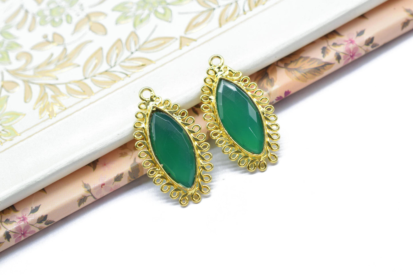 Green Onyx 10x20 Marquise Bezel Charms,Gemstone Brass Component,Wholesale Jewelry,Single Bail Pendant,Handmade Jewellery Connectors,Gift