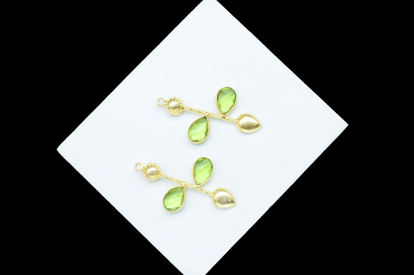 Peridot Teardrop Faceted Bezel Connector,Green Gemstone Pendant,Gemstone Findings,Green Peridot Teardrop Pendant Charms,Brass Frame Gemstone