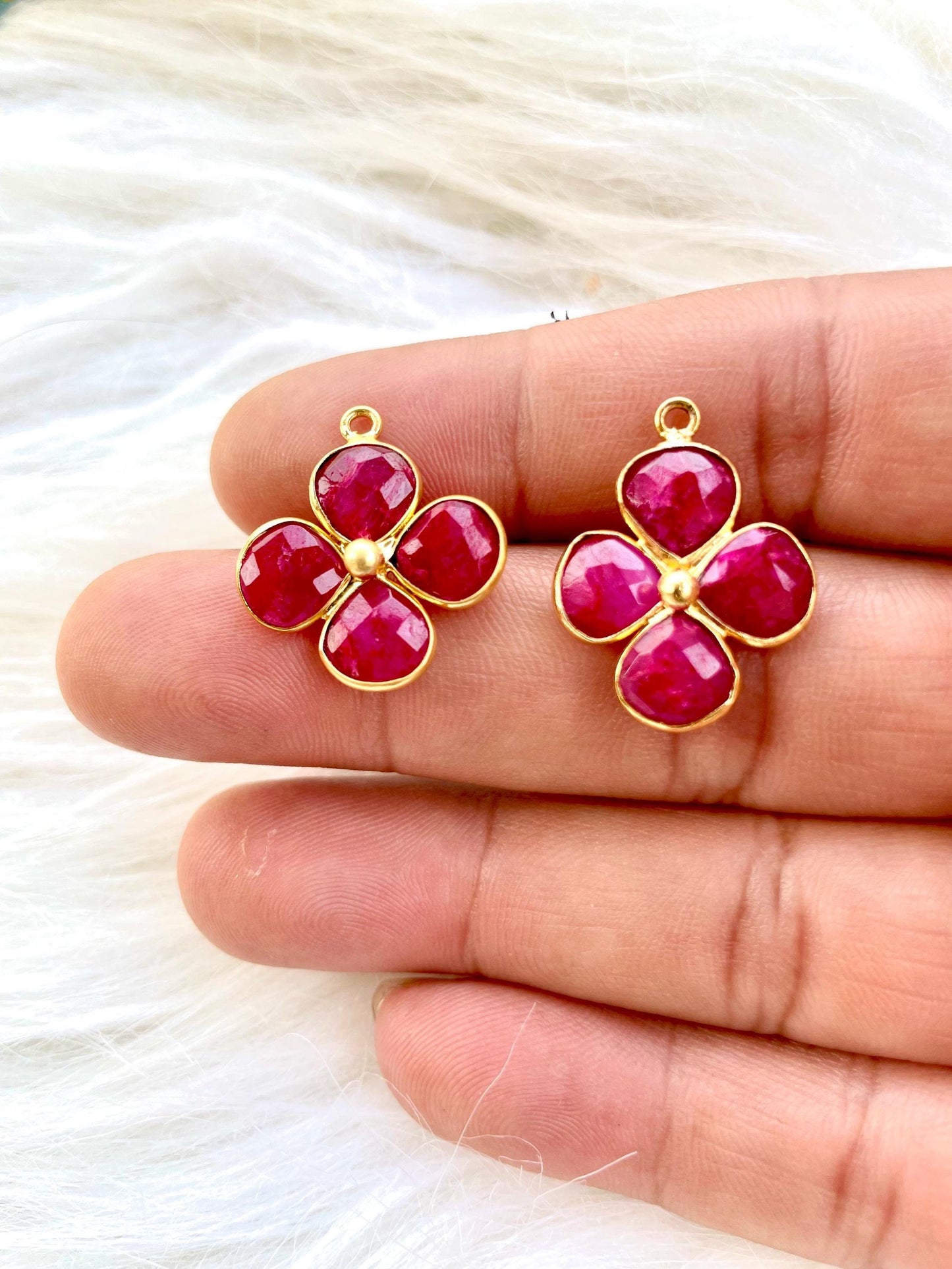 Natural Ruby Gemstone Pendant,jewelry Component,Double Bail Pendant,Ruby Bezel Charms,Jewelry Making Supply,July Birthstone,Gifts,P123