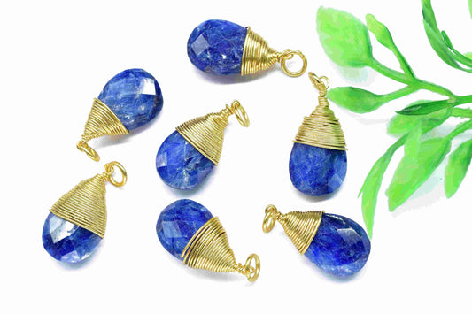Blue Sapphire Teardrop Faceted Connector,Gemstone Wire Wrapped Pendant,Loop Connector,Pendant Jewelry,Wire Wrapped Necklace,Sapphire Jewelry
