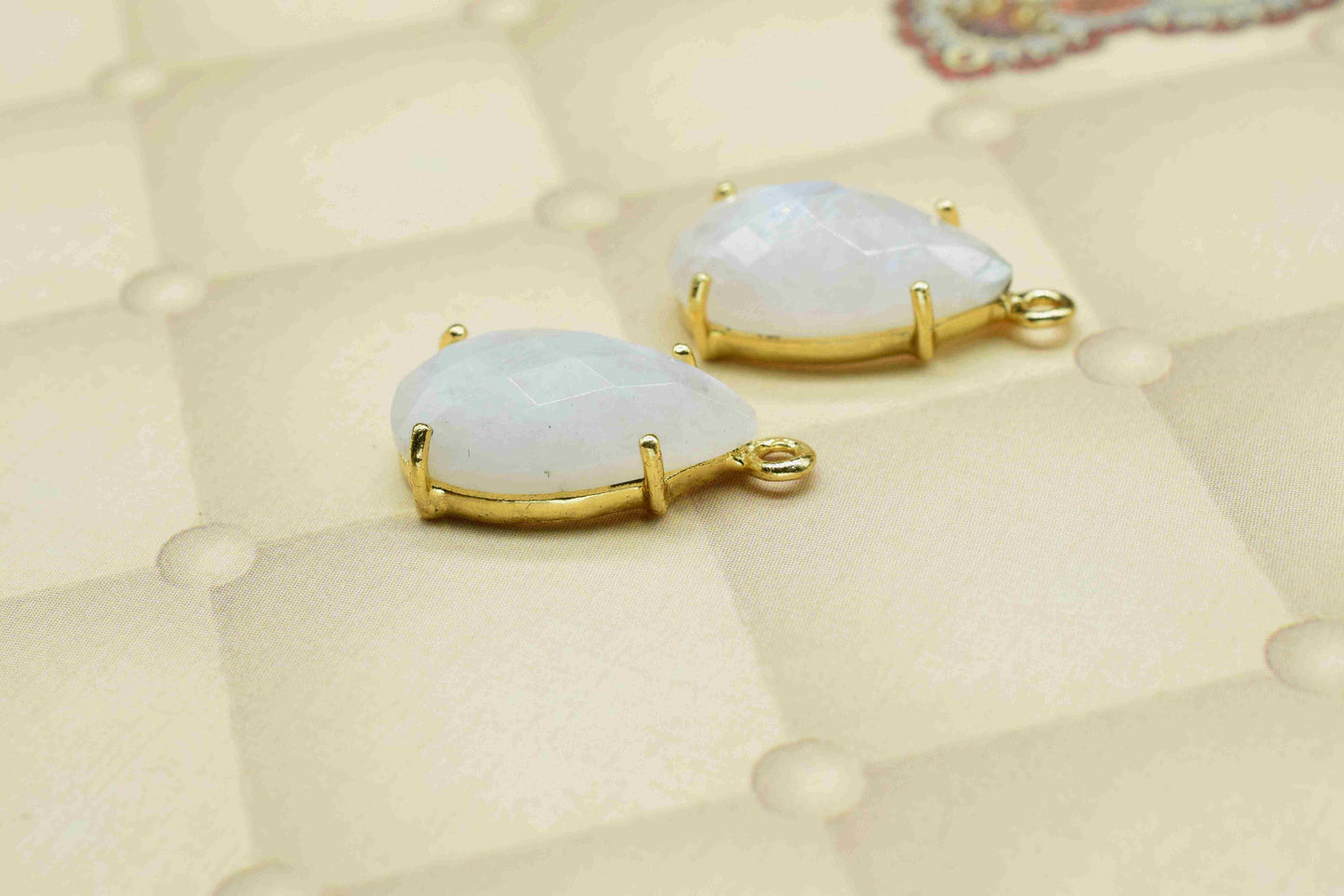 Rainbow Moonstone Connector 12x20mm Teardrop Single bail connectors,Moonstone Pendant jewelry making,Moonstone Handmade Gemstone Bezel,Gift