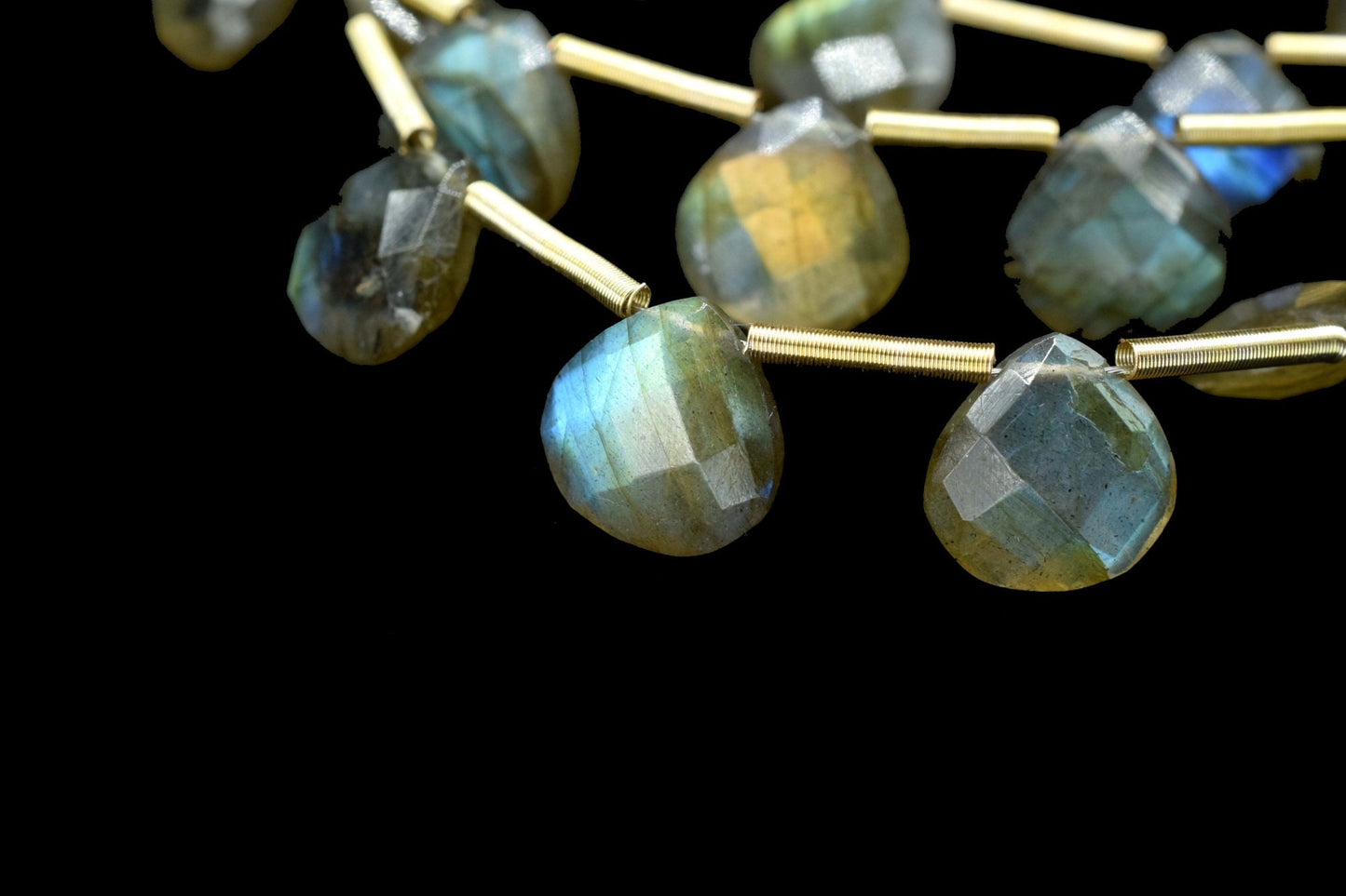 Labradorite Faceted Heart Shape Briolettes,Gemstone Heart Beads,Labradorite 6 inch strand,Jewelry Making Supplies,Labradorite Heart jewelry