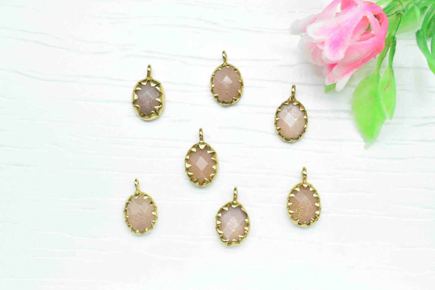 Peach Moonstone Prong Pendant,Handmade Gemstone Bezel Link,Tiny Moonstone Bezel Connector,Single bail connector,Moonstone Pendant Jewelry