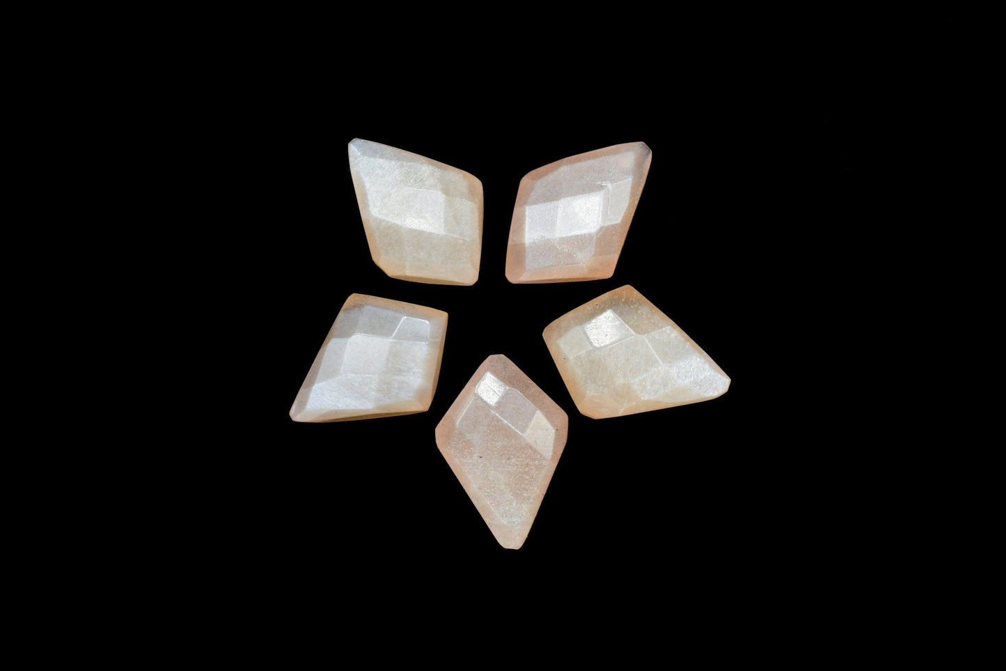 Peach Moonstone 10x14mm  Faceted Tie shape Briolettes,Faceted Briolette,polished,Handmade Gemstone,jewellery making,gemstone beads,Moonstone
