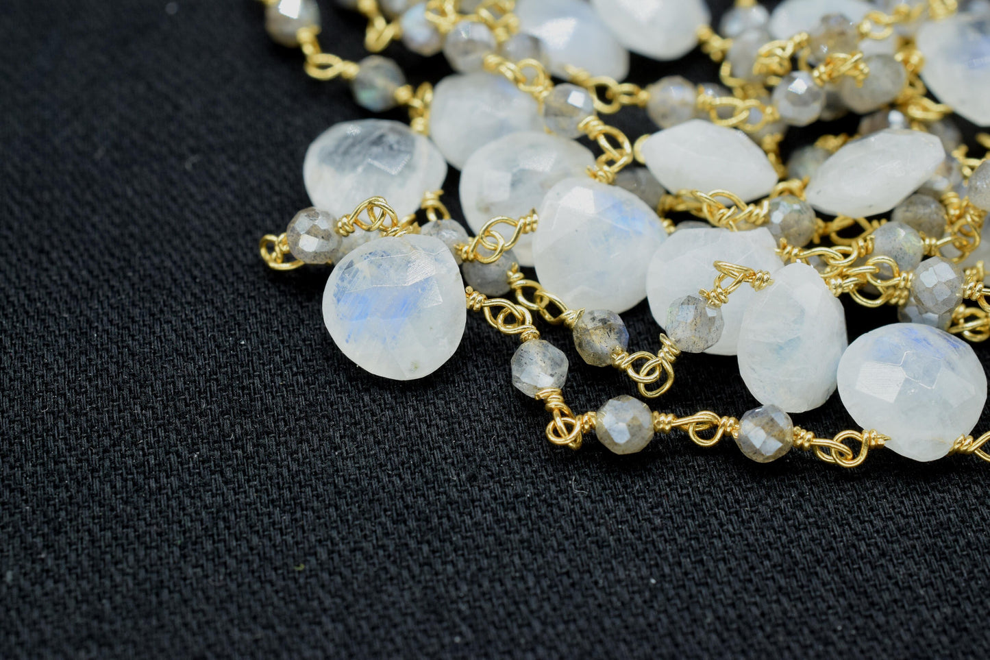 Moonstone 3mm Beaded Heart shape rosary Chain,Moonstone Heart Shape Rosary Chain,Sold By Foot,Moonstone briolettes beaded chain,Moonstone