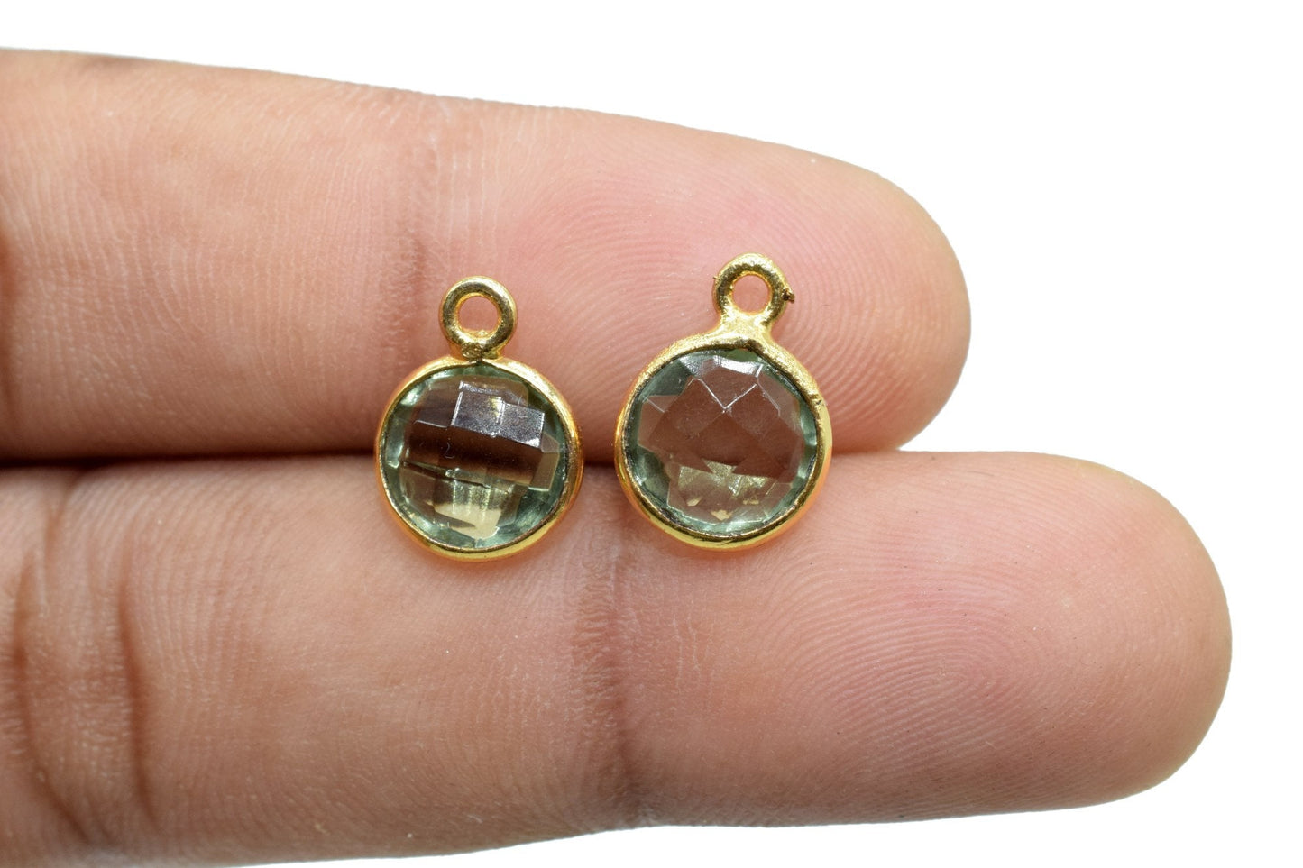 Natural Green Amethyst 8mm charm,Green Amethyst Pendant,Green Amethyst Round Gold Plated bezel,Vermeil ,jewelry making charm Brass connector