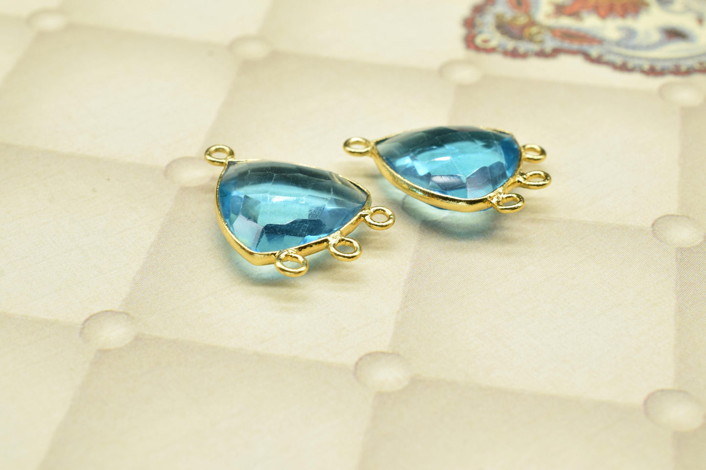 Blue Topaz Faceted 15mm Trillion Shape Charms,Blue Topaz Gemstone Bezel Jewelry,Topaz Gold Plated Single Bail Connector,blue Topaz Charms