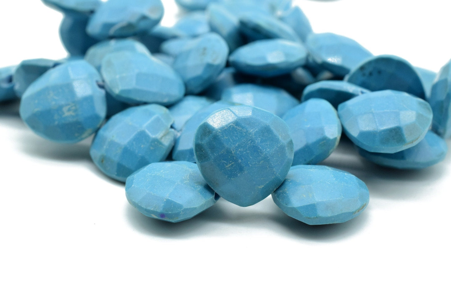 Blue Turquoise 14mm Heart shape Briolettes,Turquoise briolettes for making jewelry,Sky blue Turquoise Briolettes,Turquoise Heart briolettes