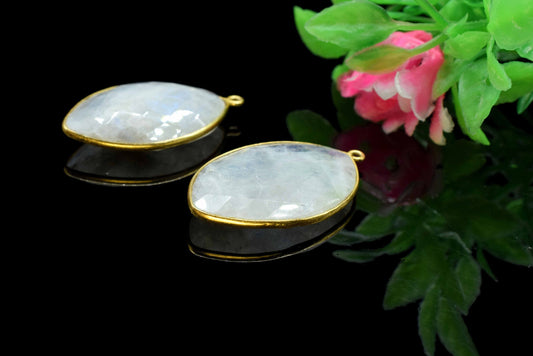 Rainbow Moonstone 20x30mm Bezel, Marquise Shape Pendant,Single Bail Connector, Gemstone Bezel Charms, Handmade Bezel Pendant,Rainbow Jewelry