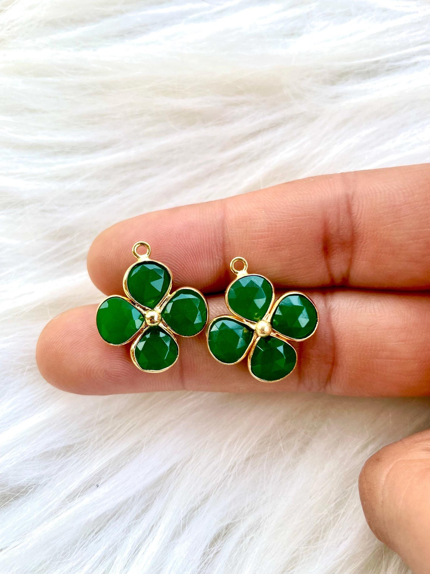 Green Onyx Heart Shape Pendant,jewelry Component,Double Loop connectors,Green Onyx Bezel ,Jewelry Making Supply,Onyx Bracelet Charms,P123