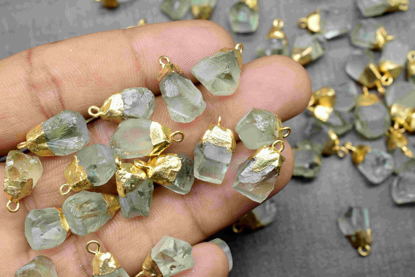 Natural Raw Rough Aquamarine Gemstone Pendant,Rough Gemstone Gold Plated Connectors,Aquamarine Birthstone Charms,Aquamarine Crystal Necklace