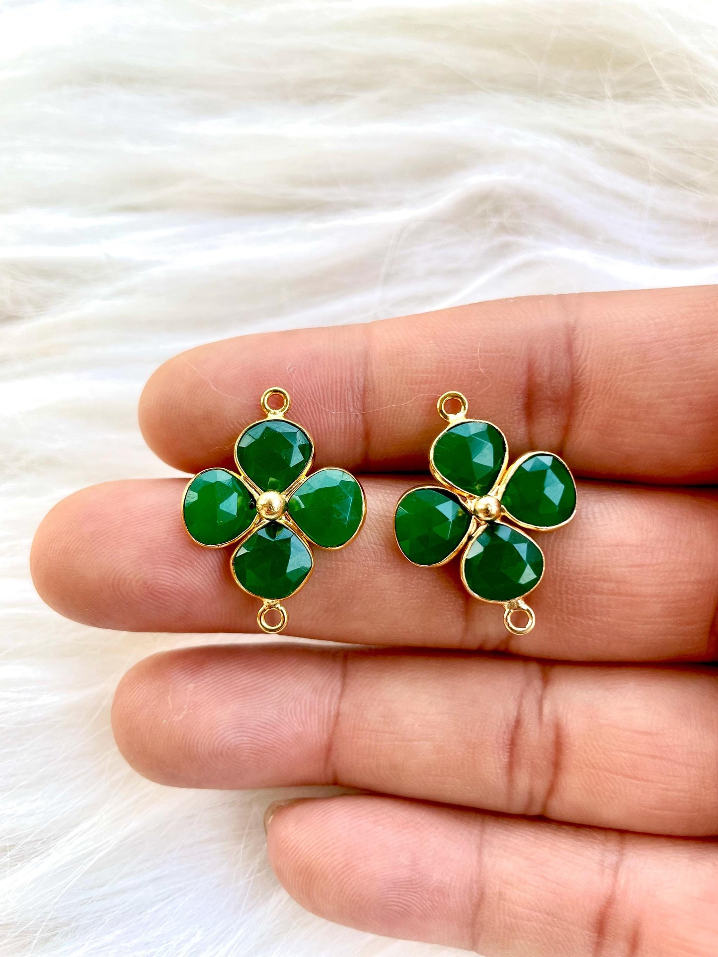 Green Onyx Heart Shape Pendant,jewelry Component,Double Loop connectors,Green Onyx Bezel ,Jewelry Making Supply,Onyx Bracelet Charms,P123