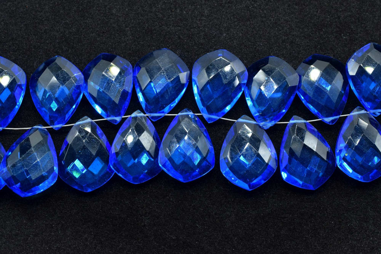 London Blue topaz Pear 10x20mm Briolettes,Blue topaz briolettes,Blue topaz Faceted Kite Shape Briolette,Blue topaz Briolette pack,Blue topaz