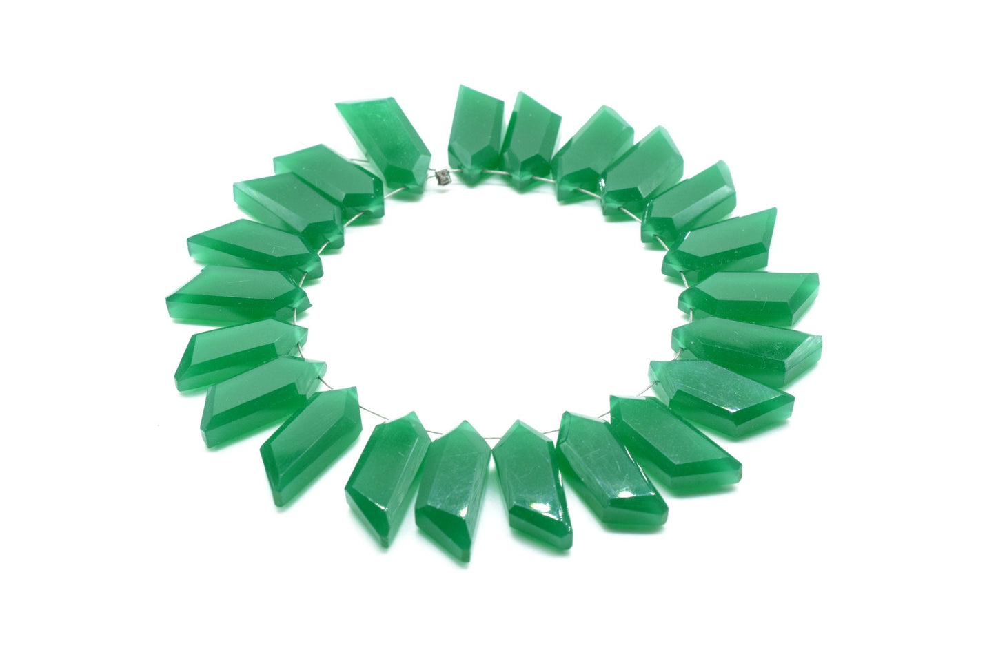 Green Onyx Fancy shape briolette,Green Onyx Briolettes,Green Onyx faceted bead,Gemstone Briolette,jewelry making supplies,Green Onyx stones