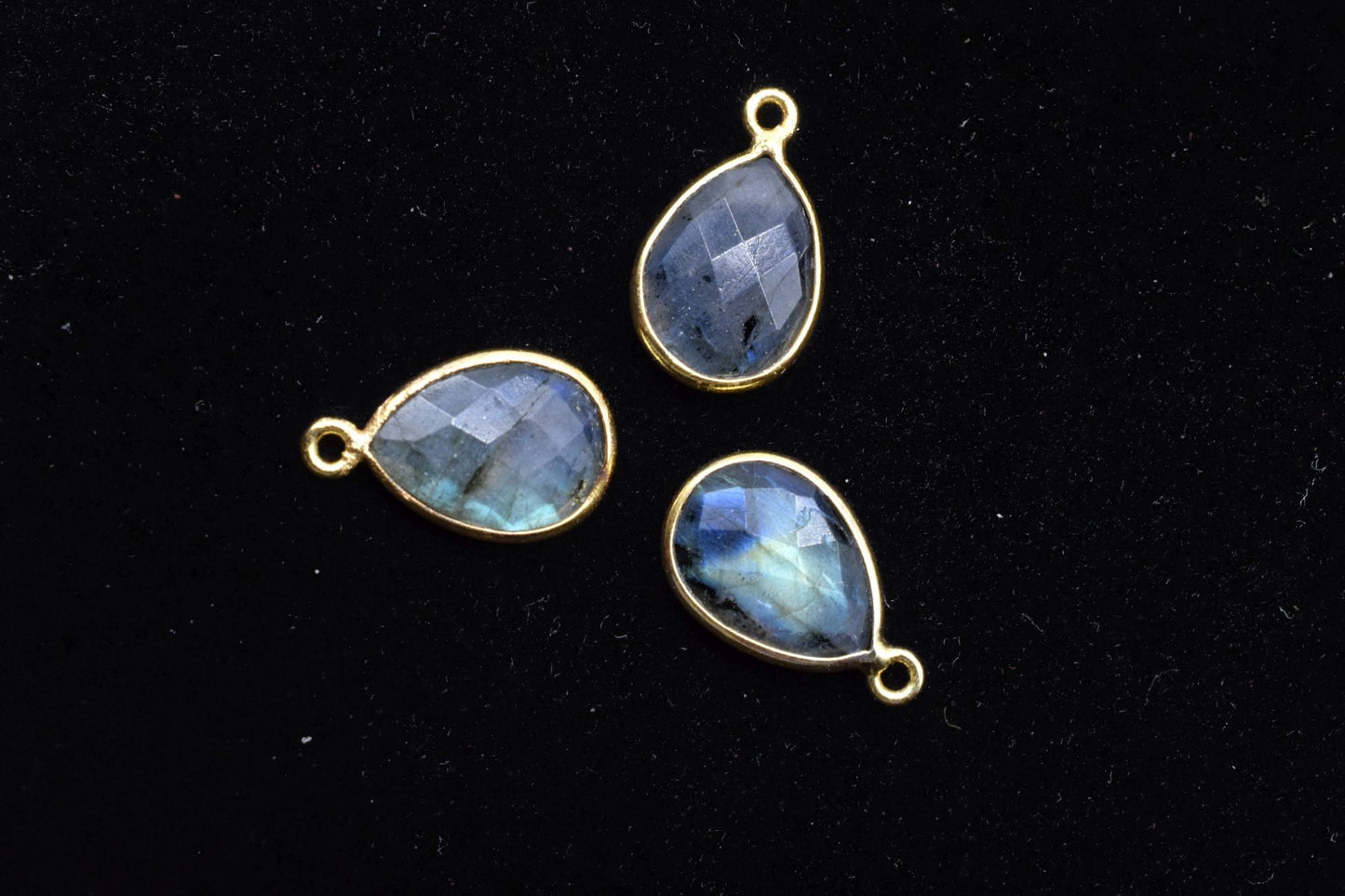 Labradorite 10x14mm Bezel charm,Labradorite fancy pendant,Labradorite Gold Plated bezel,jewelry making charms crafts,December Birthstone,