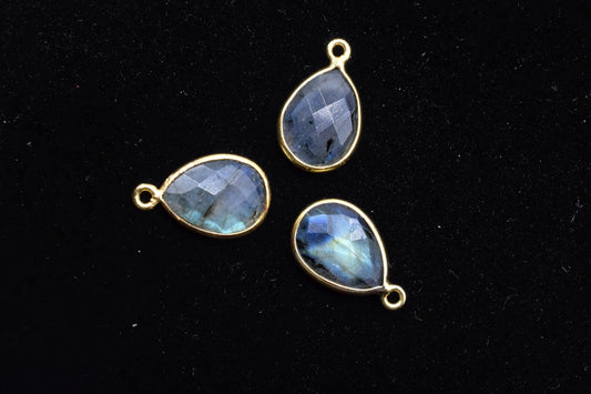 Labradorite 10x14mm Bezel charm,Labradorite fancy pendant,Labradorite Gold Plated bezel,jewelry making charms crafts,December Birthstone,