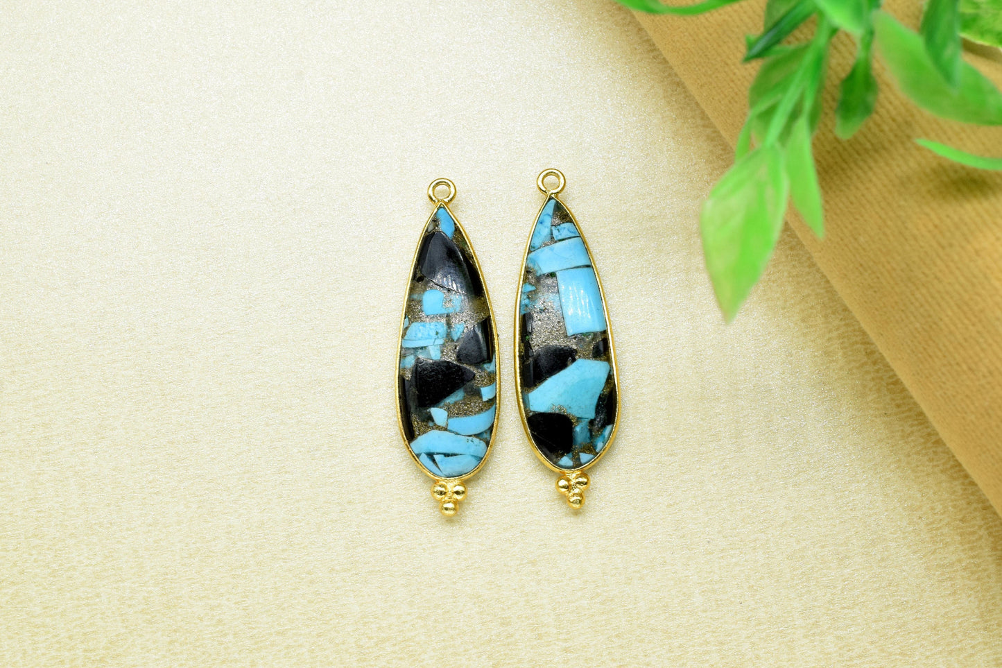 Blue Copper Turquoise 10x30mm Bezel charms,Copper Turquoise Pendant,Station Bezel Link Jewelry Supplies,Connector Pendant,Gemstone Teardrop