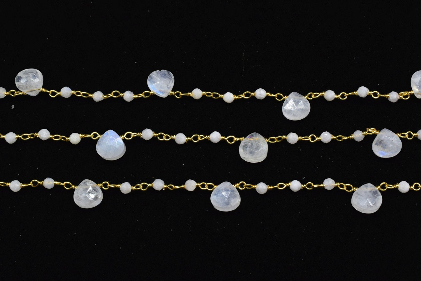 Moonstone 2mm Beaded Heart shape rosary Chain,Moonstone Heart Shape Rosary Chain,Sold By Foot,Moonstone briolettes beaded chain,Moonstone