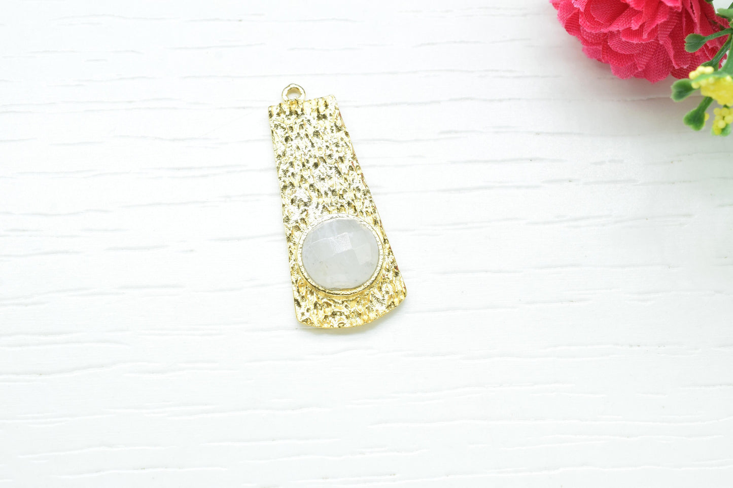 Moonstone  Pendant , Moonstone Gemstone Handmade Pendant , Single Bail Charms , Gold Plated Connectors , Gemstone Connector Charm